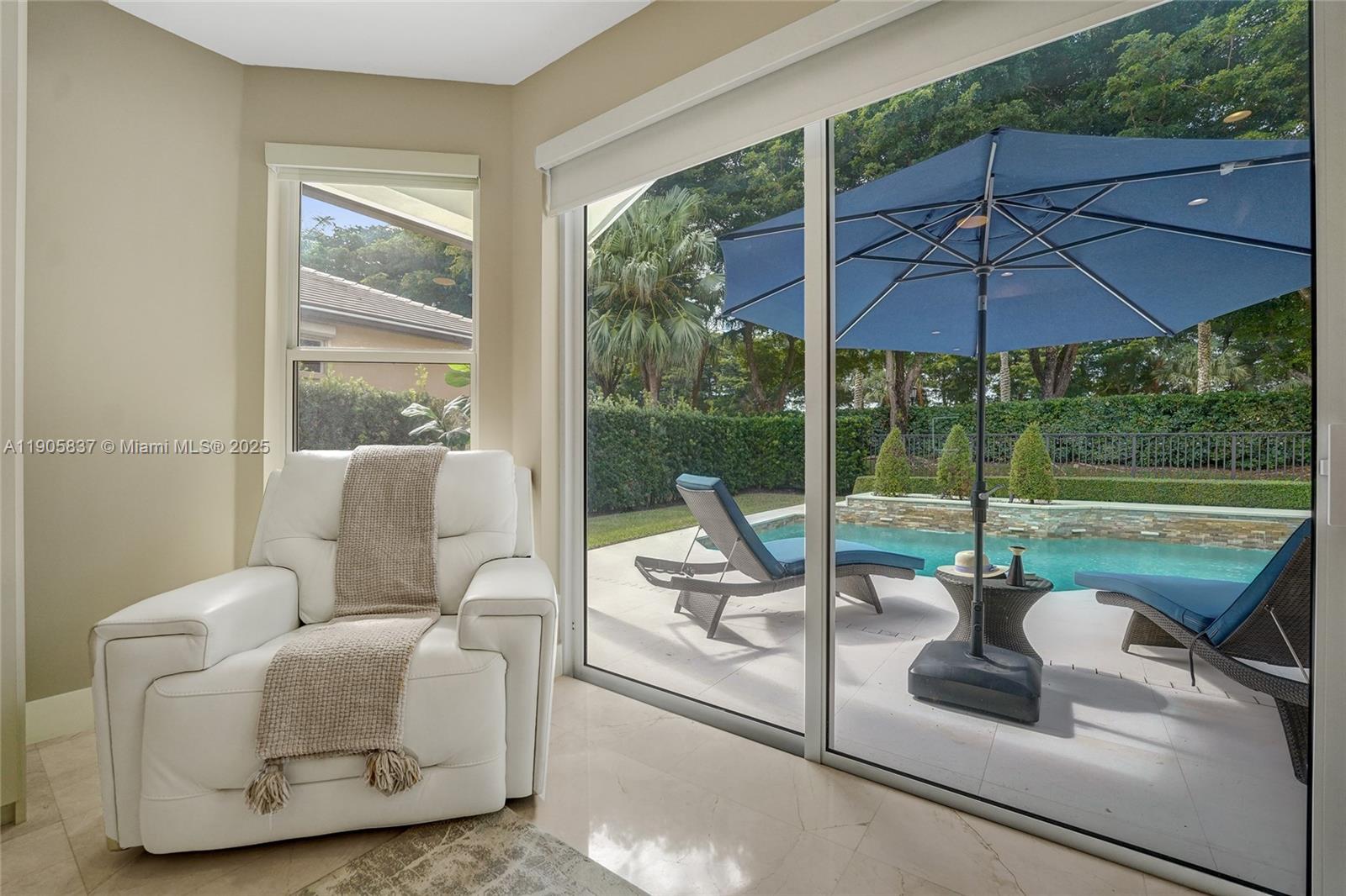 Weston, Florida, 33327, United States, 5 Bedrooms Bedrooms, ,3 BathroomsBathrooms,Residential,For Sale,1991859