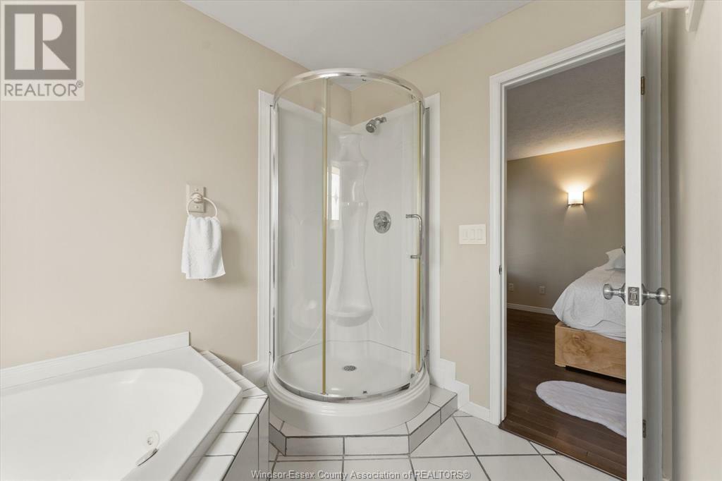 BELLE RIVER, Ontario, N8L 0N2, CA, 3 Bedrooms Bedrooms, ,3 BathroomsBathrooms,Residential,For Sale,1838821