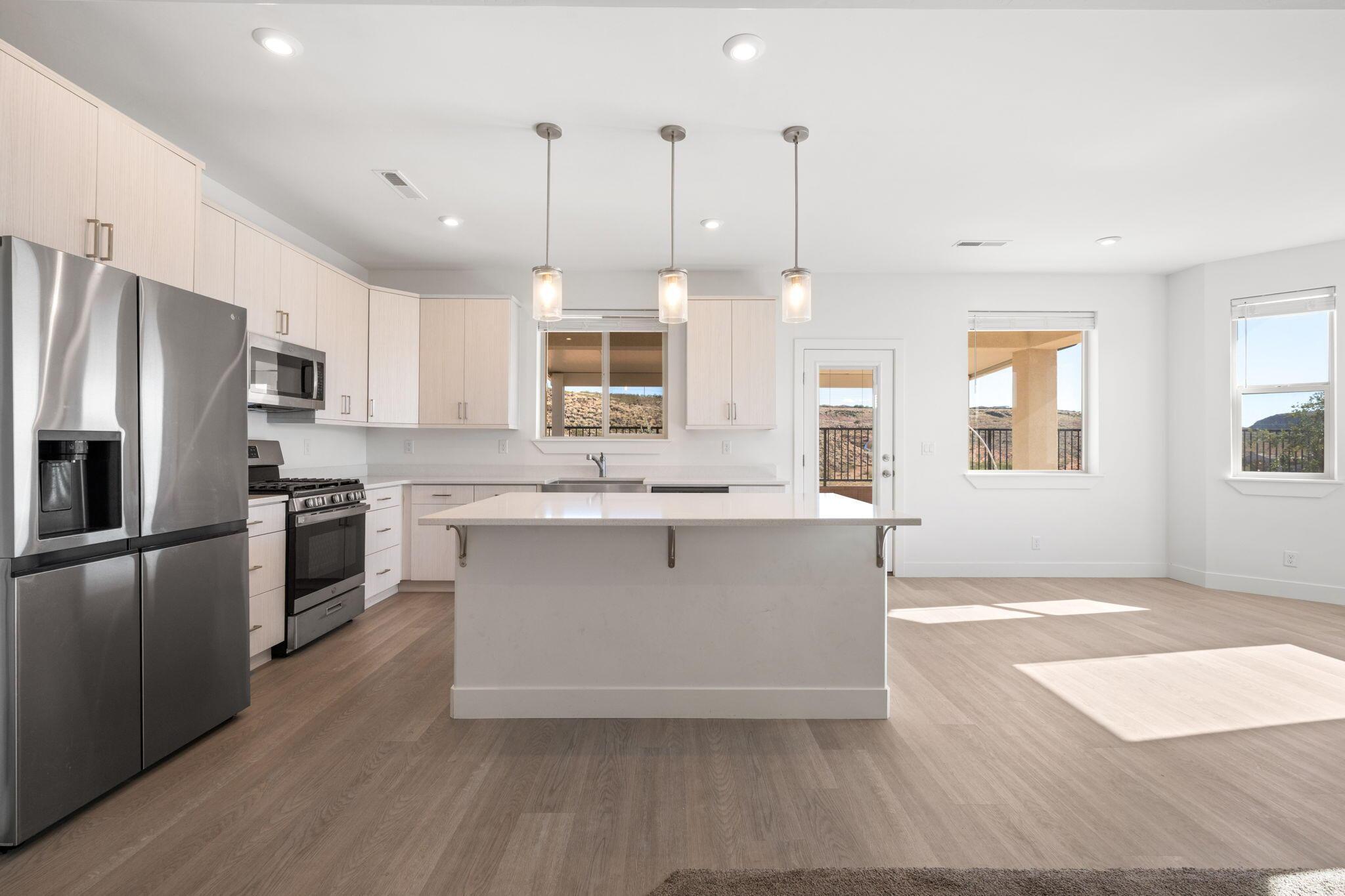 Washington, Utah, 84780, United States, 3 Bedrooms Bedrooms, ,2 BathroomsBathrooms,Residential,For Sale,1982194