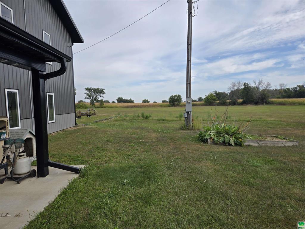 Truesdale, Iowa, 50592, United States, 5 Bedrooms Bedrooms, ,2 BathroomsBathrooms,Residential,For Sale,1976880