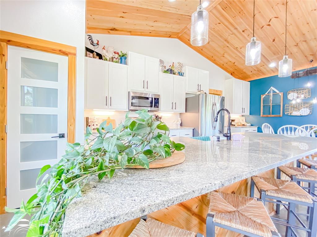 Moran, Texas, 76464, United States, 3 Bedrooms Bedrooms, ,2 BathroomsBathrooms,Residential,For Sale,1857951