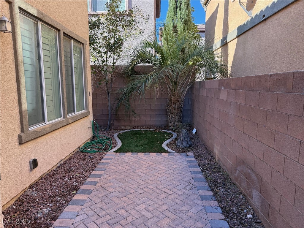 Las Vegas, Nevada, 89135, United States, 3 Bedrooms Bedrooms, ,3 BathroomsBathrooms,Residential,For Sale,2012130