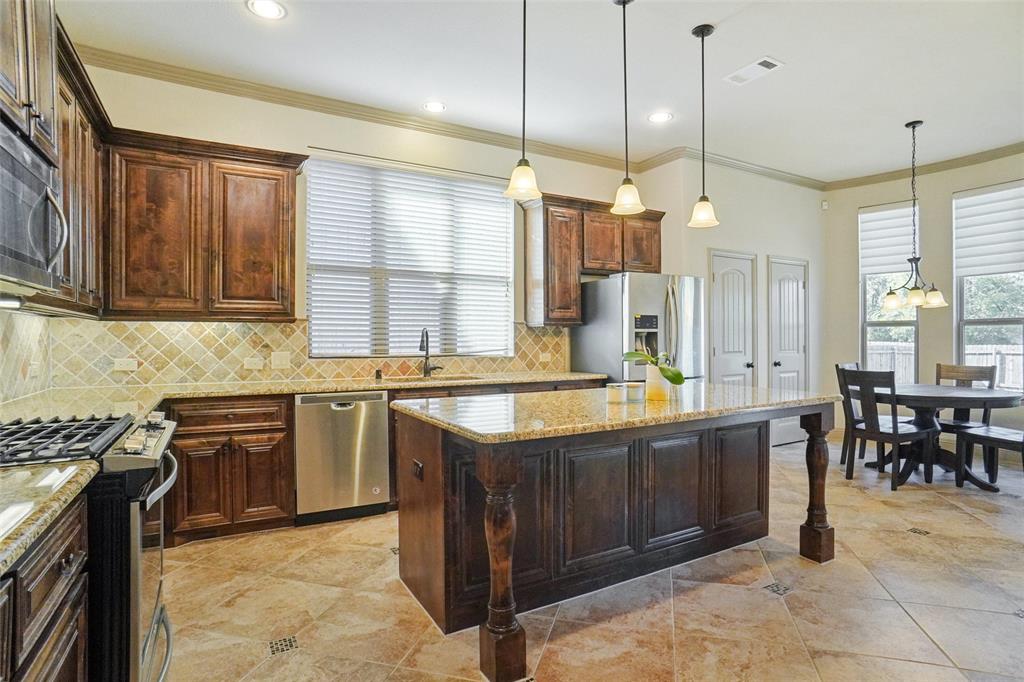 Lewisville, Texas, 75067, United States, 3 Bedrooms Bedrooms, ,3 BathroomsBathrooms,Residential,For Sale,1975272