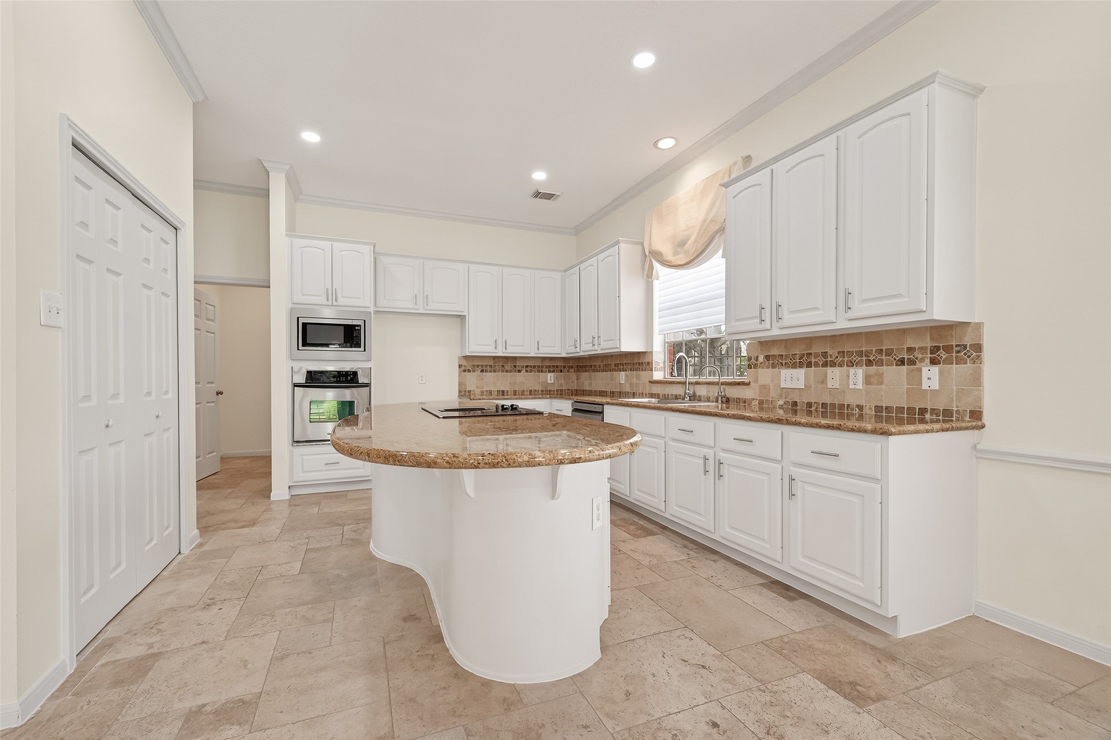 Sugar Land, Texas, 77479, United States, 4 Bedrooms Bedrooms, ,4 BathroomsBathrooms,Residential,For Sale,2006249