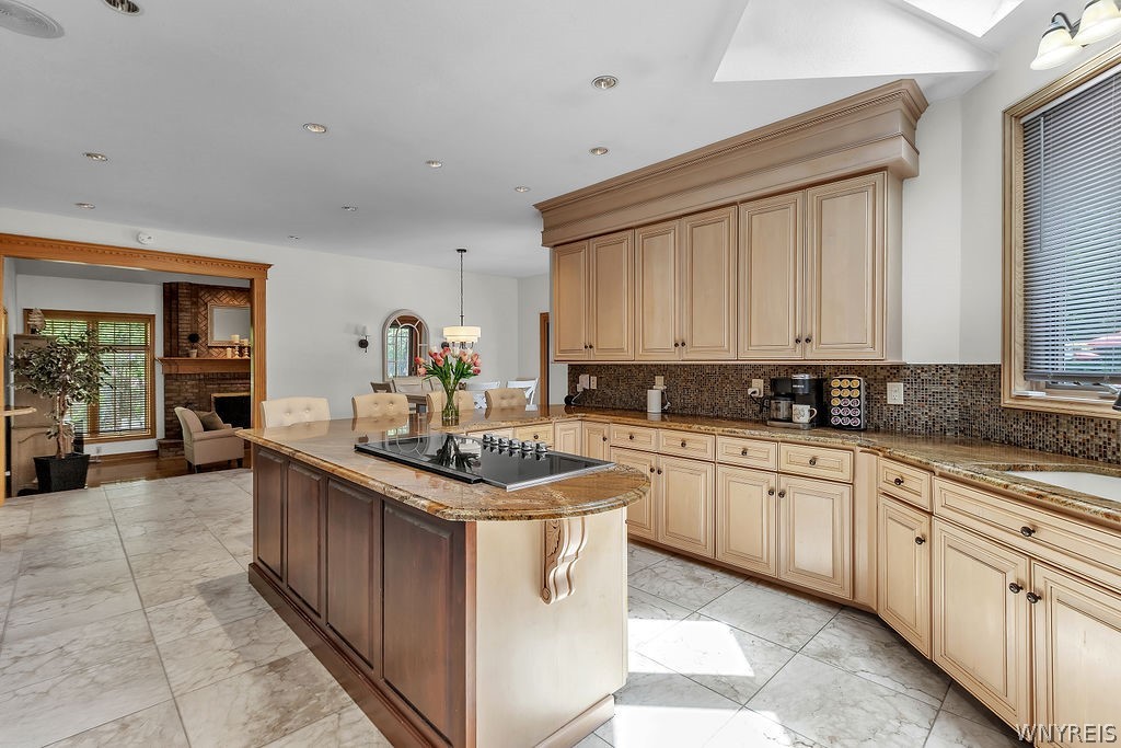 Grand Island, New York, 14072, United States, 4 Bedrooms Bedrooms, ,4 BathroomsBathrooms,Residential,For Sale,2048068