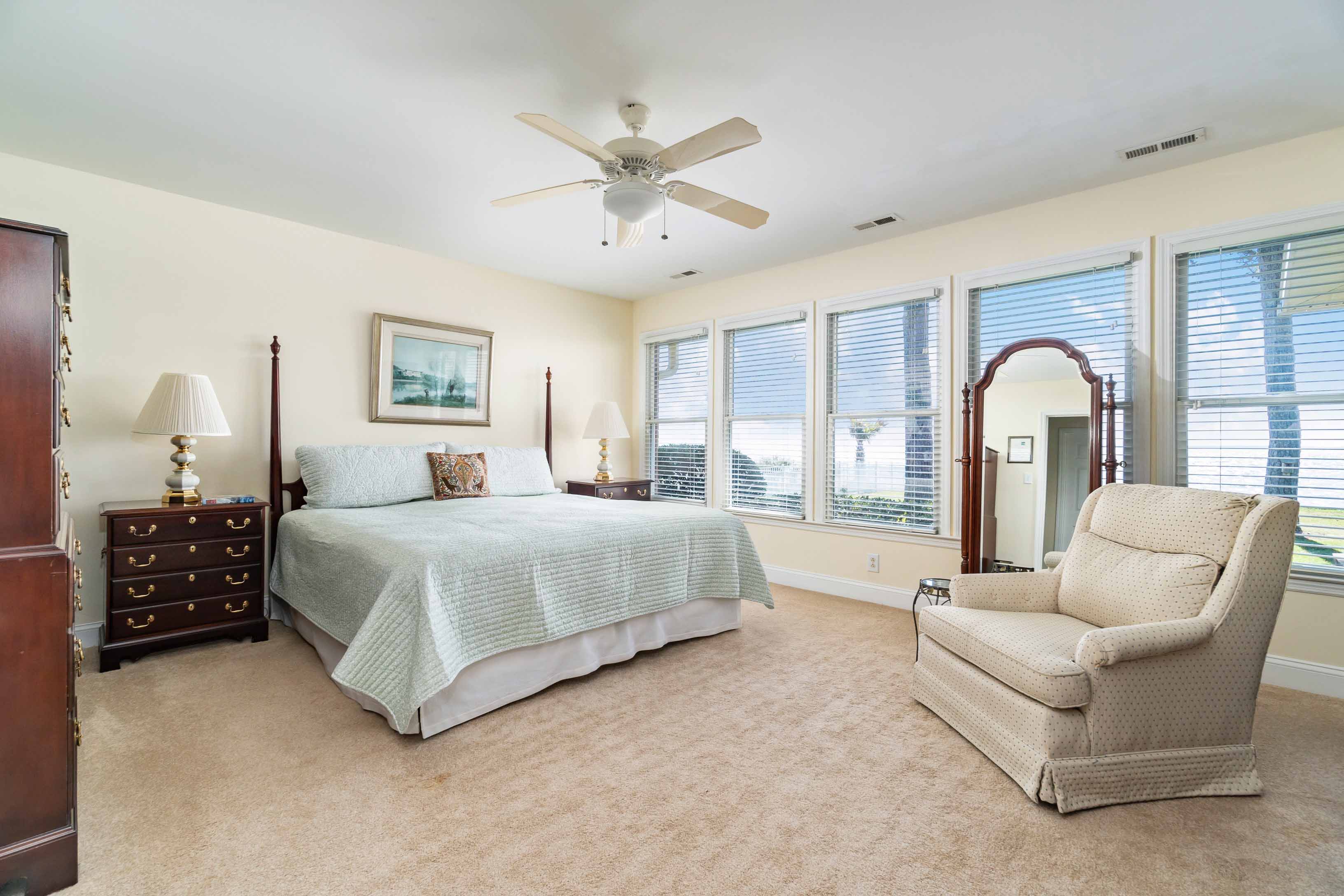 Oriental, North Carolina, 28571, United States, 3 Bedrooms Bedrooms, ,2 BathroomsBathrooms,Residential,For Sale,1982207