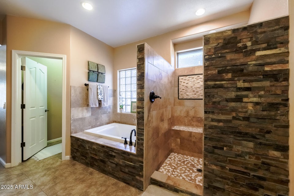 Surprise, Arizona, 85379, United States, 4 Bedrooms Bedrooms, ,Residential,For Sale,2005170