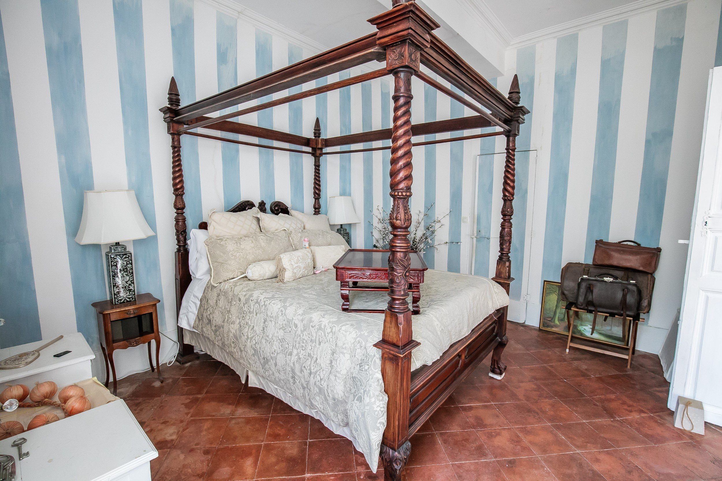  Very nice estate with chateau and outbuildings - 物件實景