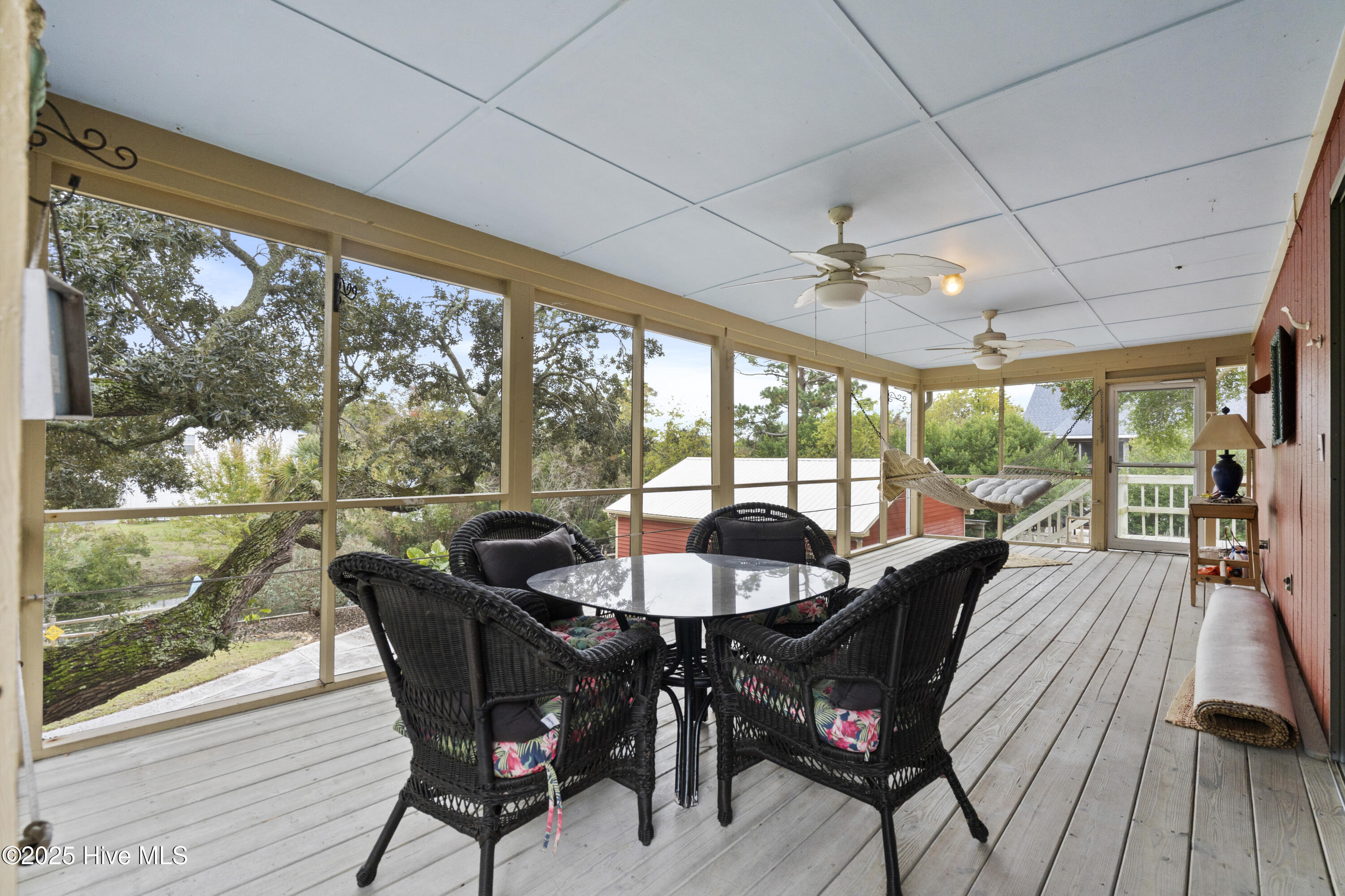 Emerald Isle, North Carolina, 28594, United States, 3 Bedrooms Bedrooms, ,3 BathroomsBathrooms,Residential,For Sale,1991113