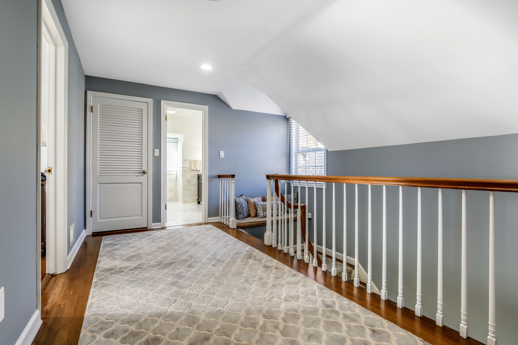  1008 Mary Allen Lane, Mountainside, NJ 07092 - 物件實景