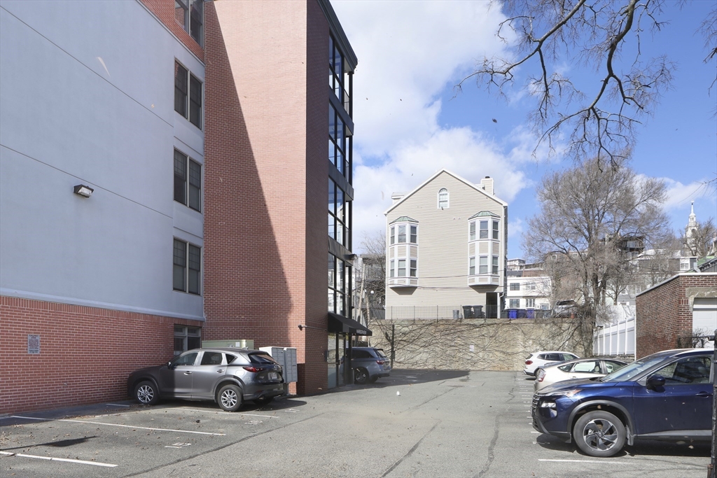 Boston, Massachusetts, 02127, United States, 2 Bedrooms Bedrooms, ,2 BathroomsBathrooms,Residential,For Sale,1940923