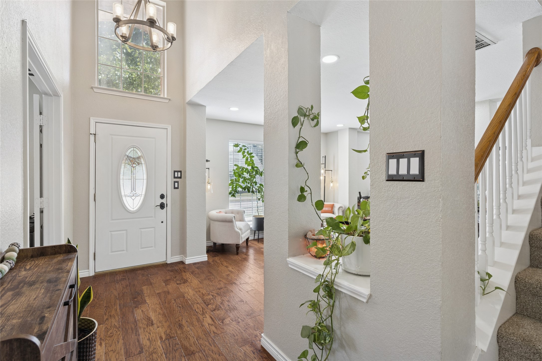 Keller, Texas, 76248, United States, 5 Bedrooms Bedrooms, ,3 BathroomsBathrooms,Residential,For Sale,1988935