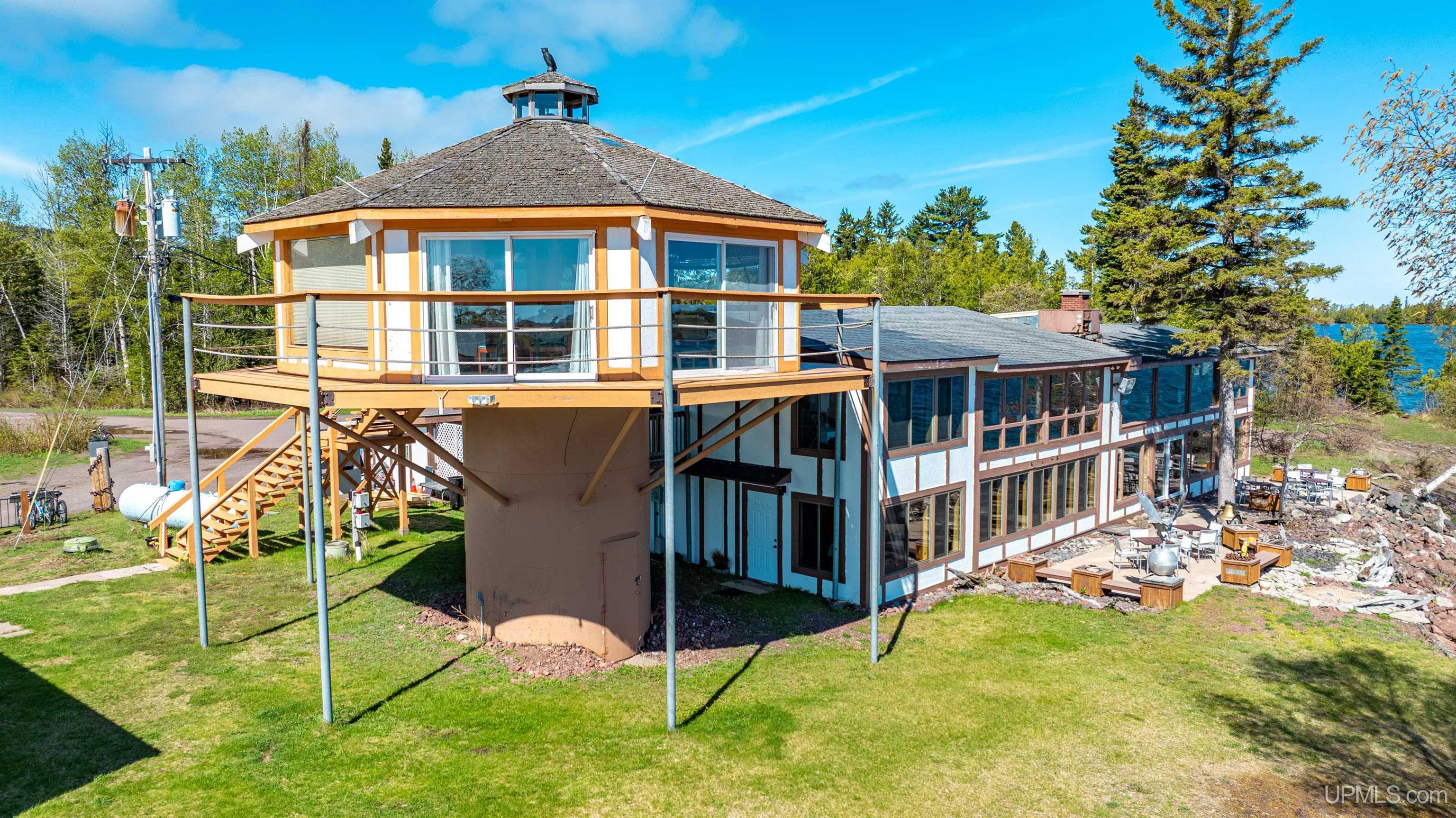 Copper Harbor, Michigan, 49918, United States, 6 Bedrooms Bedrooms, ,4 BathroomsBathrooms,Residential,For Sale,1921814