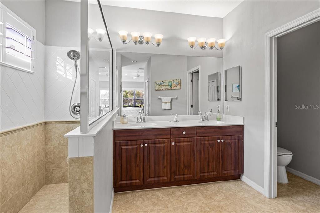 Parrish, Florida, 34219, United States, 3 Bedrooms Bedrooms, ,2 BathroomsBathrooms,Residential,For Sale,1804422