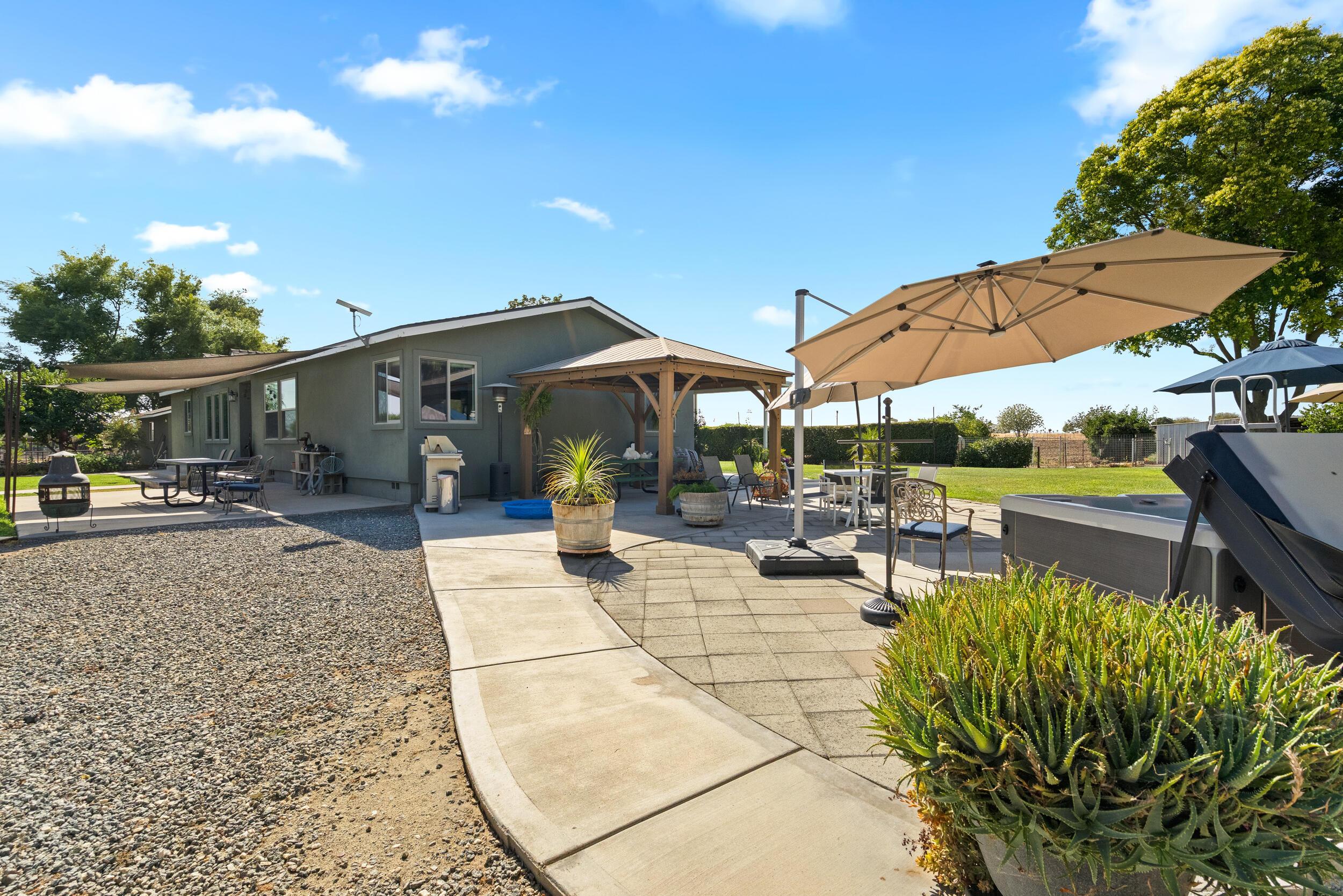 Terra Bella, California, 93270, United States, 3 Bedrooms Bedrooms, ,2 BathroomsBathrooms,Residential,For Sale,1981595