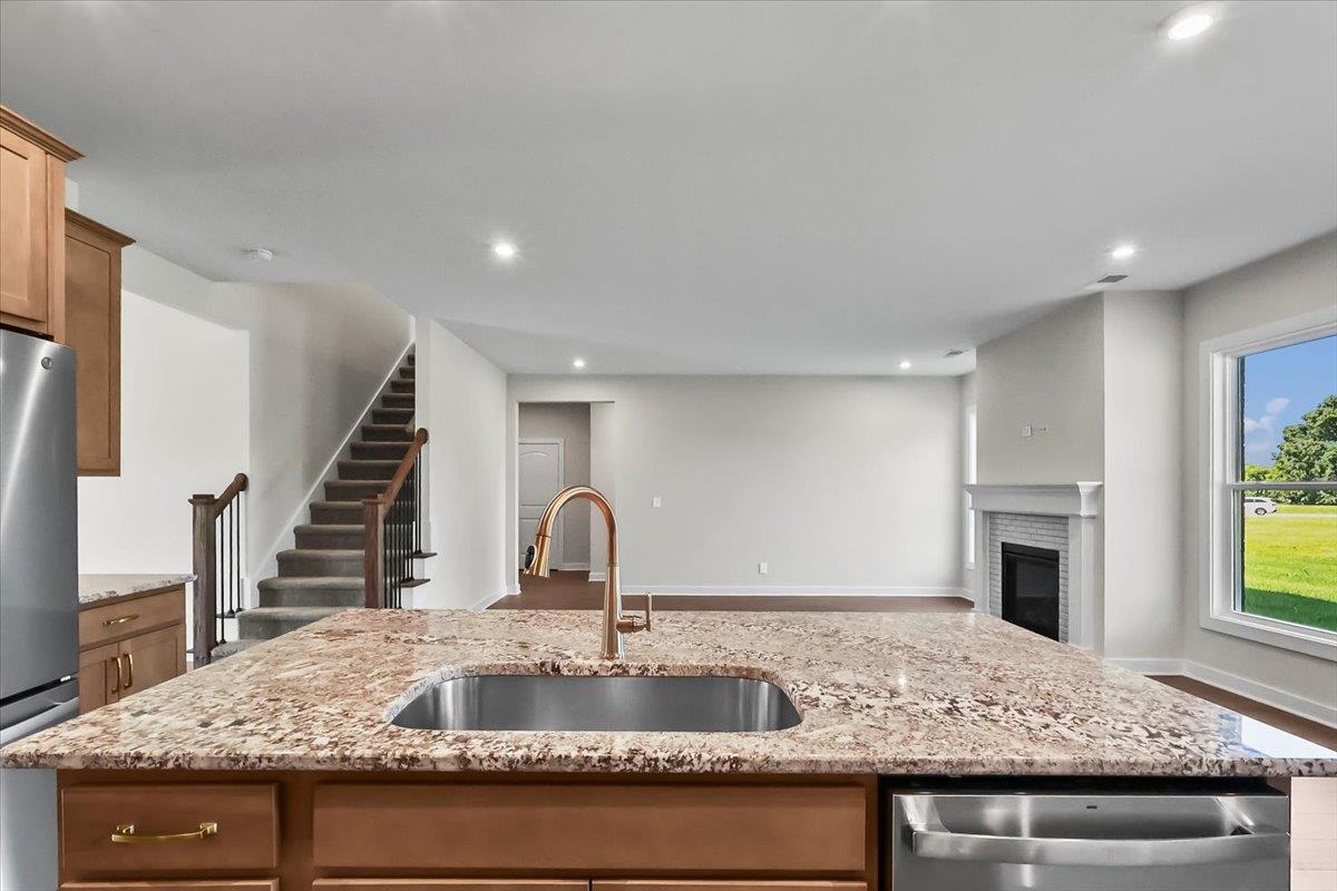 Bowling Green, Kentucky, 42104, United States, 4 Bedrooms Bedrooms, ,3 BathroomsBathrooms,Residential,For Sale,1897325