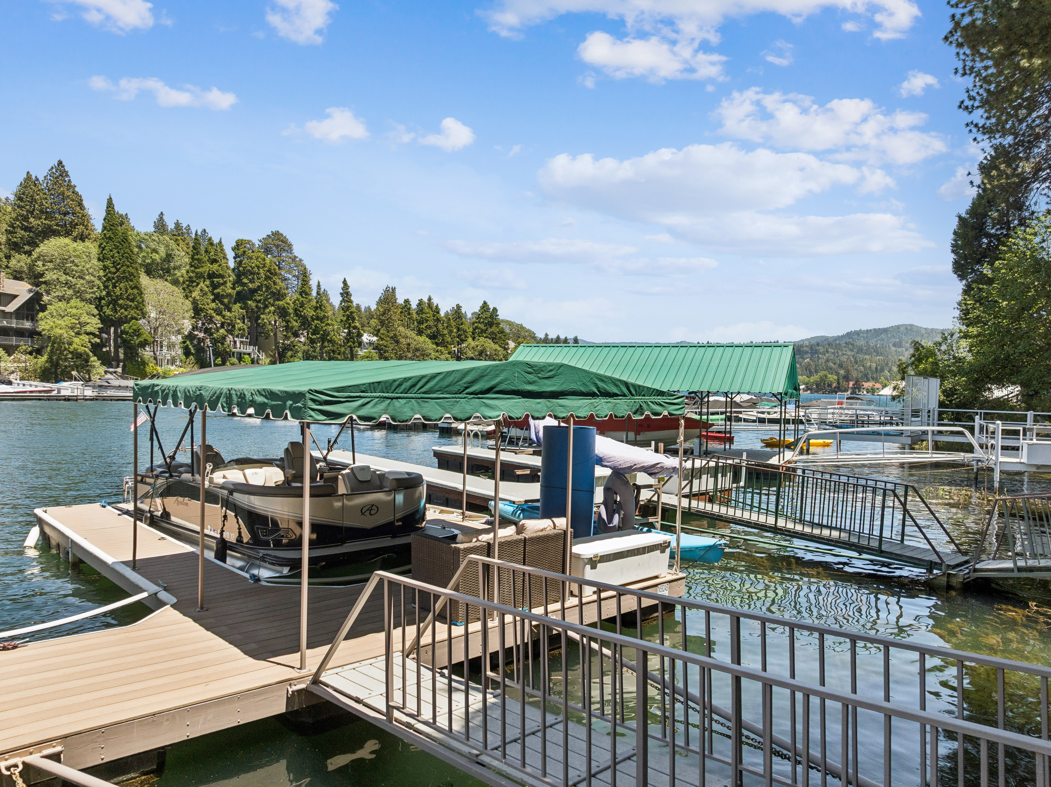  304 Lake Knoll Drive, Lake Arrowhead, CA 92352 - 物件實景