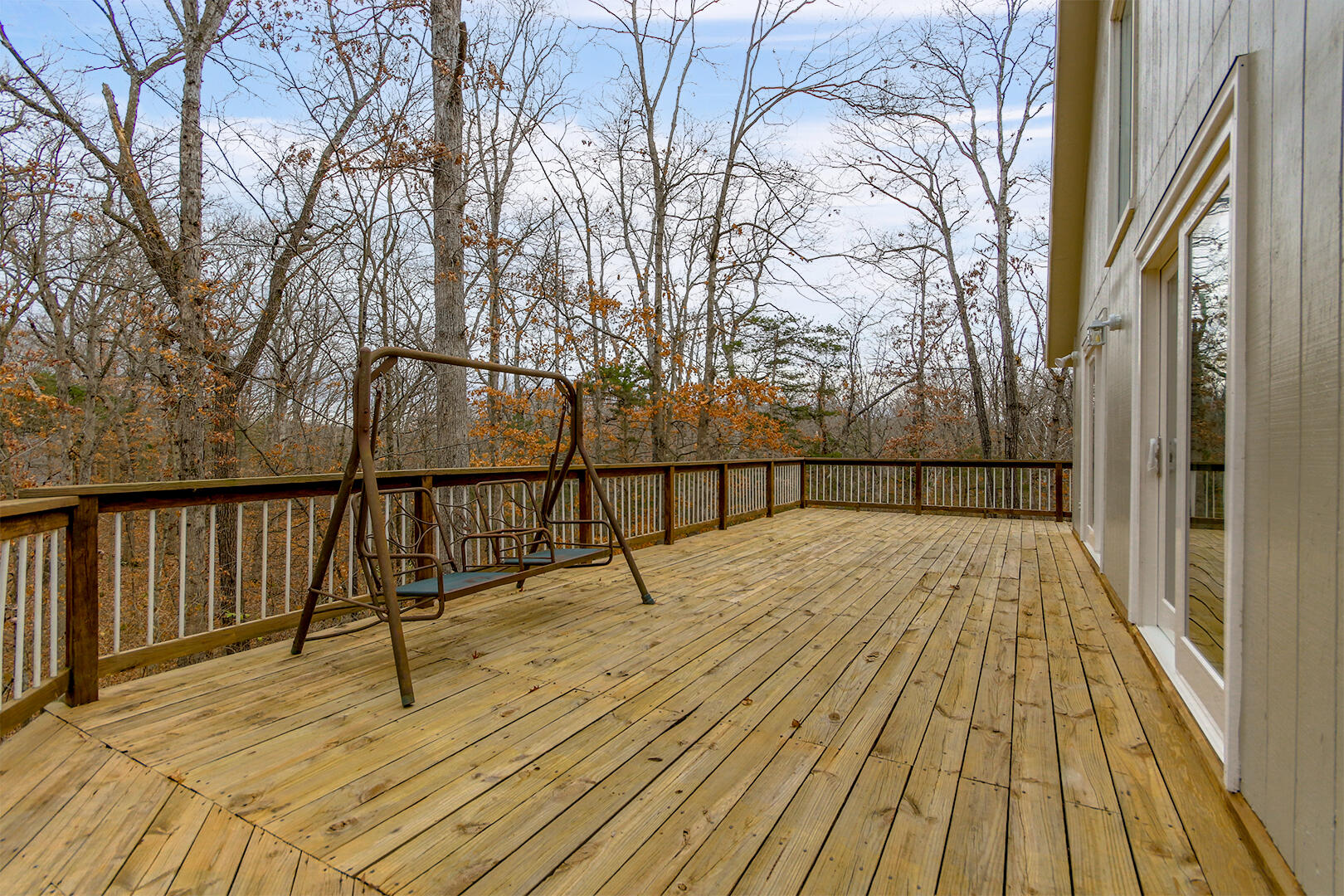 HARTSBURG, Missouri, 65039, United States, 5 Bedrooms Bedrooms, ,3 BathroomsBathrooms,Residential,For Sale,2049176