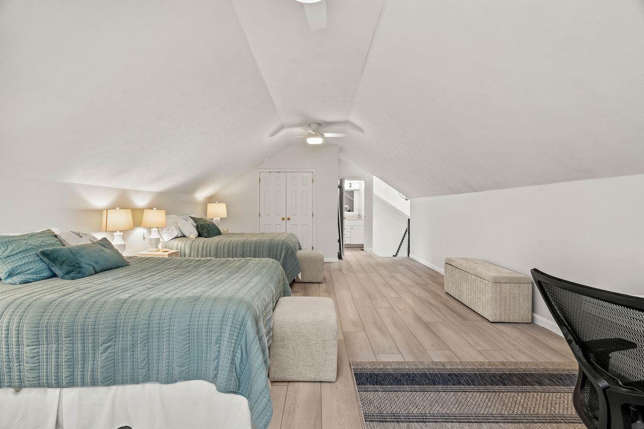 Bedford, New Hampshire, 03110, United States, 3 Bedrooms Bedrooms, ,3 BathroomsBathrooms,Residential,For Sale,1989387