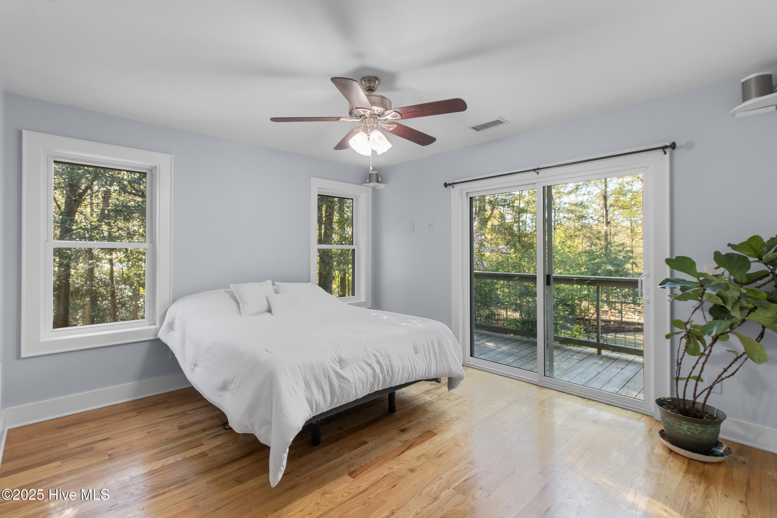 Wilmington, North Carolina, 28411, United States, 3 Bedrooms Bedrooms, ,3 BathroomsBathrooms,Residential,For Sale,1877023
