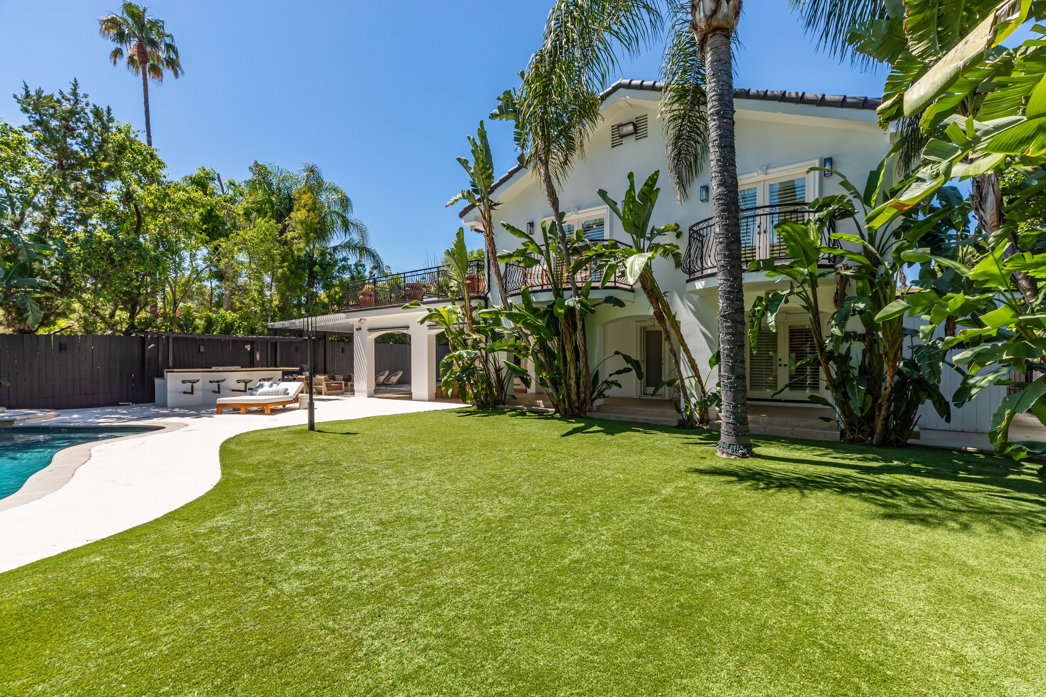  Thoughtfully Reimagined Tarzana Estate - 物件實景