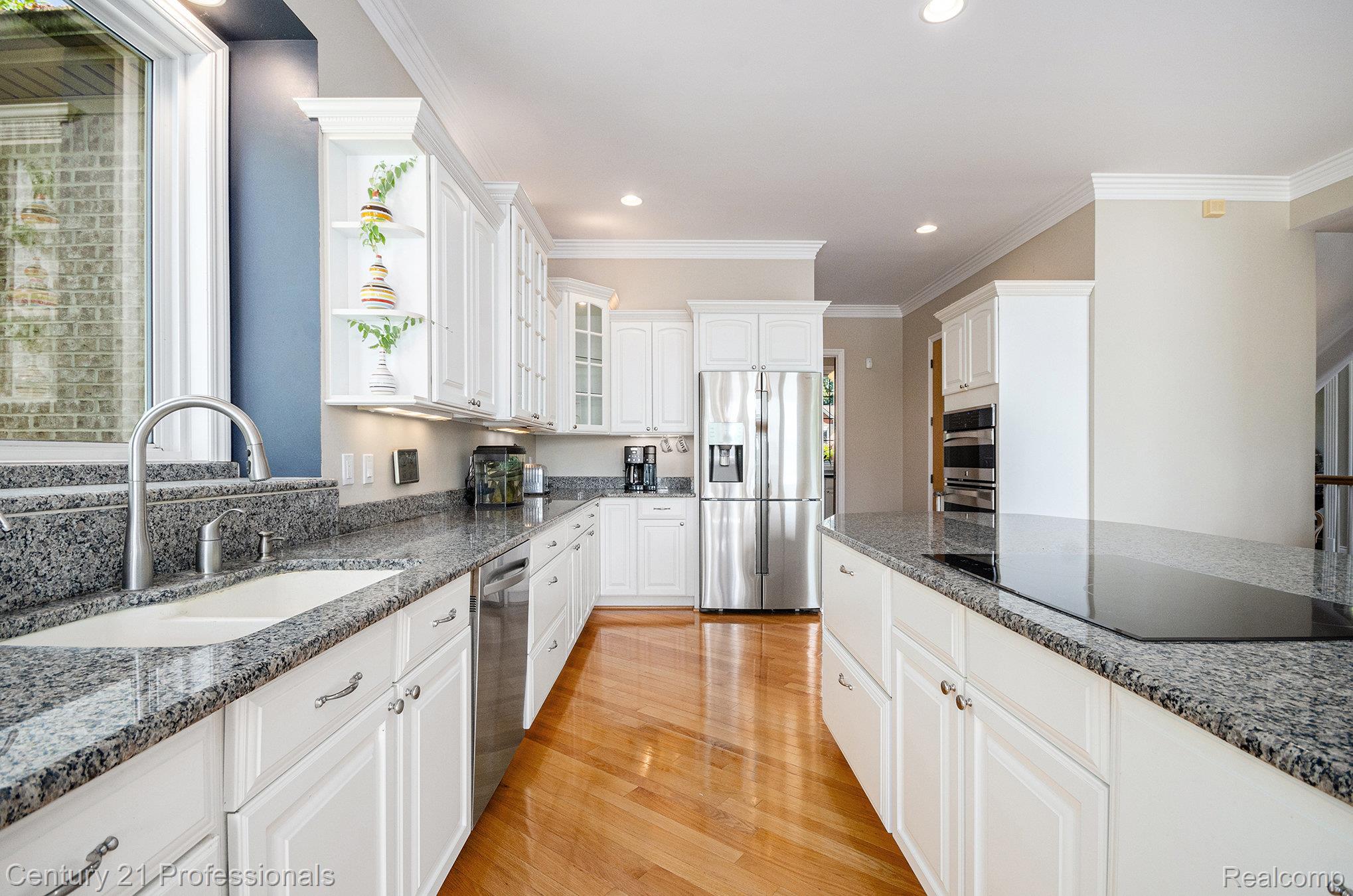 WhiteLake, Michigan, 48386, United States, 4 Bedrooms Bedrooms, ,4 BathroomsBathrooms,Residential,For Sale,1895235