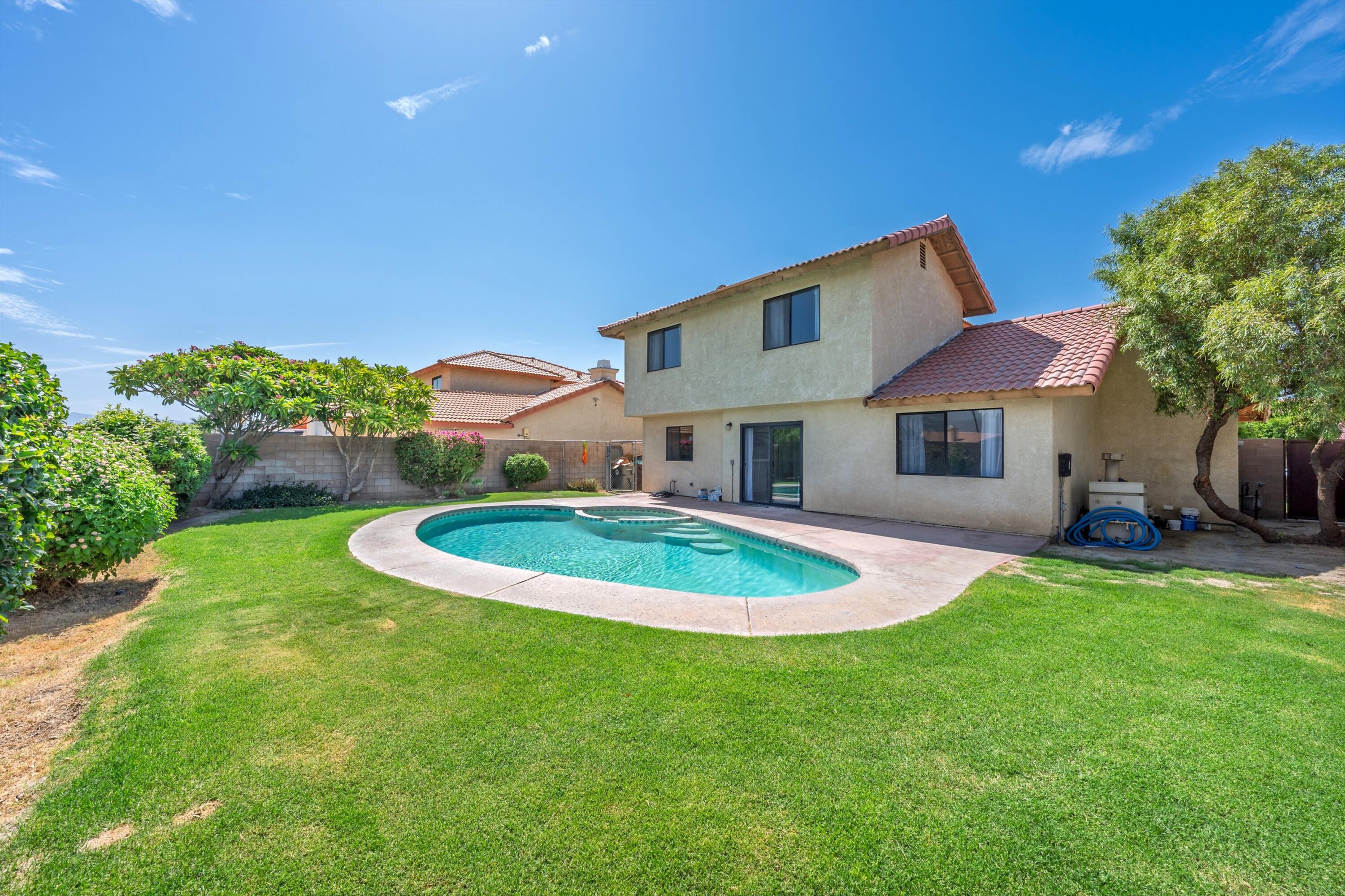 Indio, California, 92201, United States, 3 Bedrooms Bedrooms, ,2 BathroomsBathrooms,Residential,For Sale,1891507