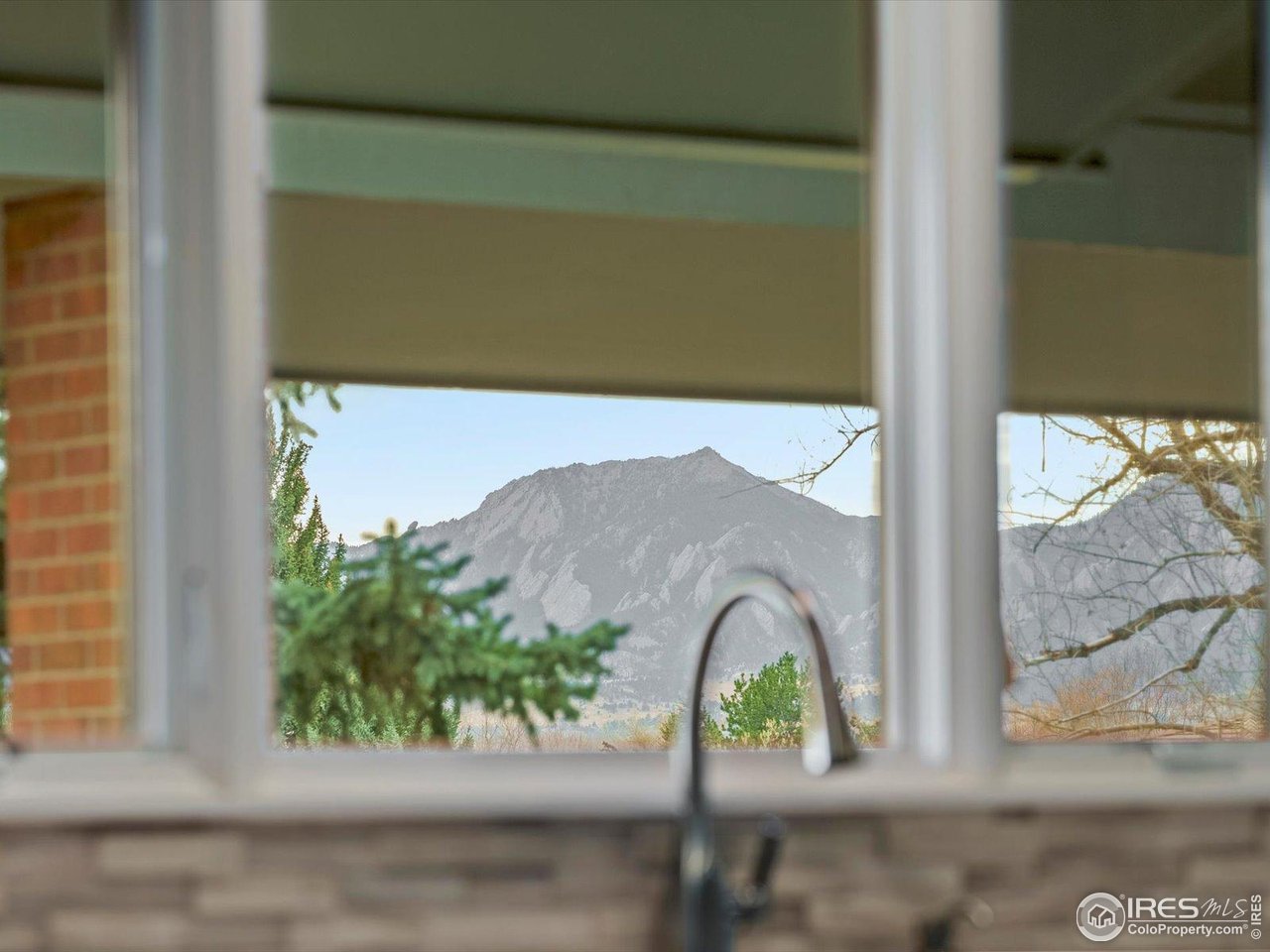 Boulder, Colorado, 80301, United States, 3 Bedrooms Bedrooms, ,3 BathroomsBathrooms,Residential,For Sale,1991465