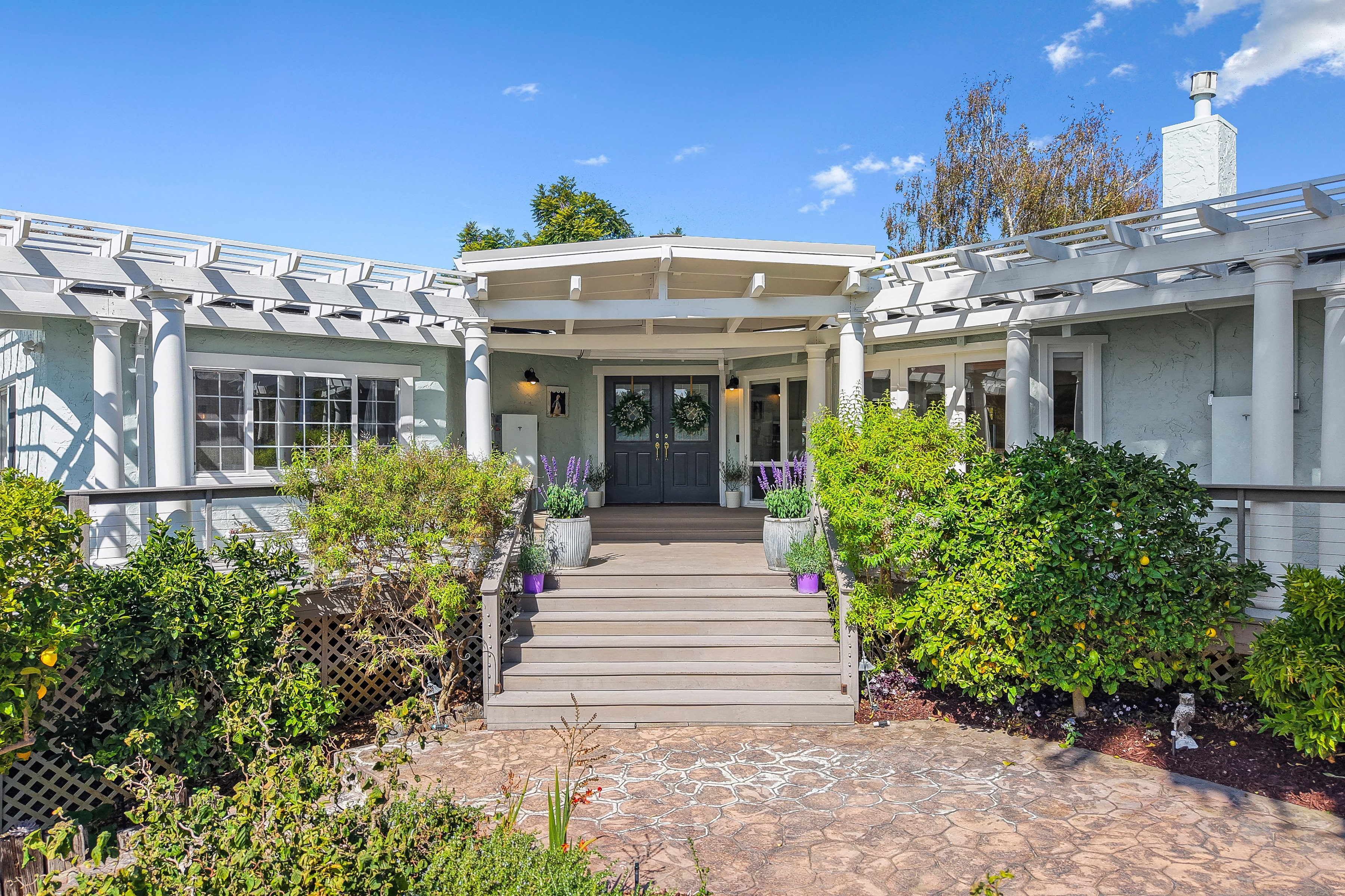  3999 Cherryvale Avenue, Soquel - 物件實景