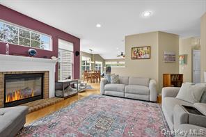 Fishkill, New York, 12524, United States, 3 Bedrooms Bedrooms, ,3 BathroomsBathrooms,Residential,For Sale,1980180