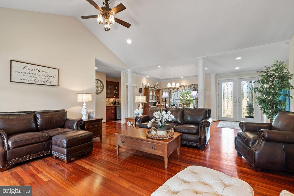 Spotsylvania, Virginia, 22551, United States, 4 Bedrooms Bedrooms, ,5 BathroomsBathrooms,Residential,For Sale,1910445