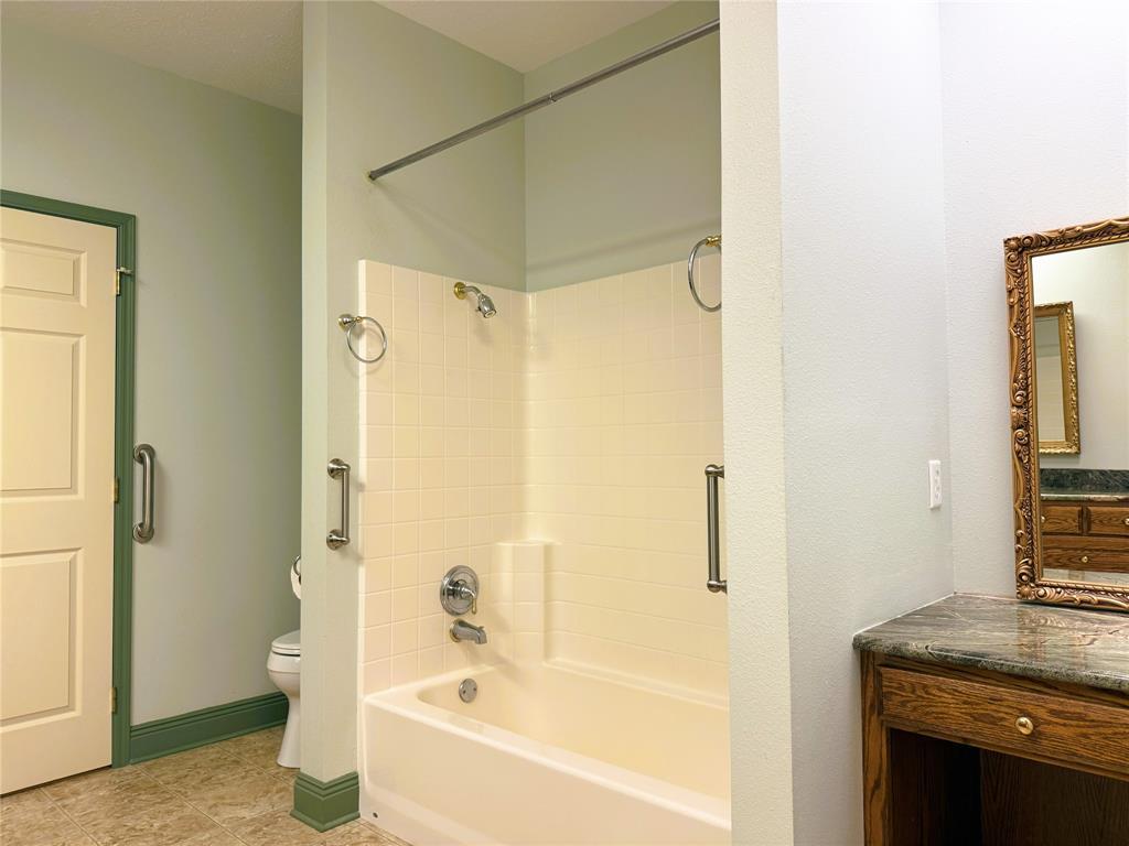 Homer, Louisiana, 71040, United States, 4 Bedrooms Bedrooms, ,2 BathroomsBathrooms,Residential,For Sale,1922806