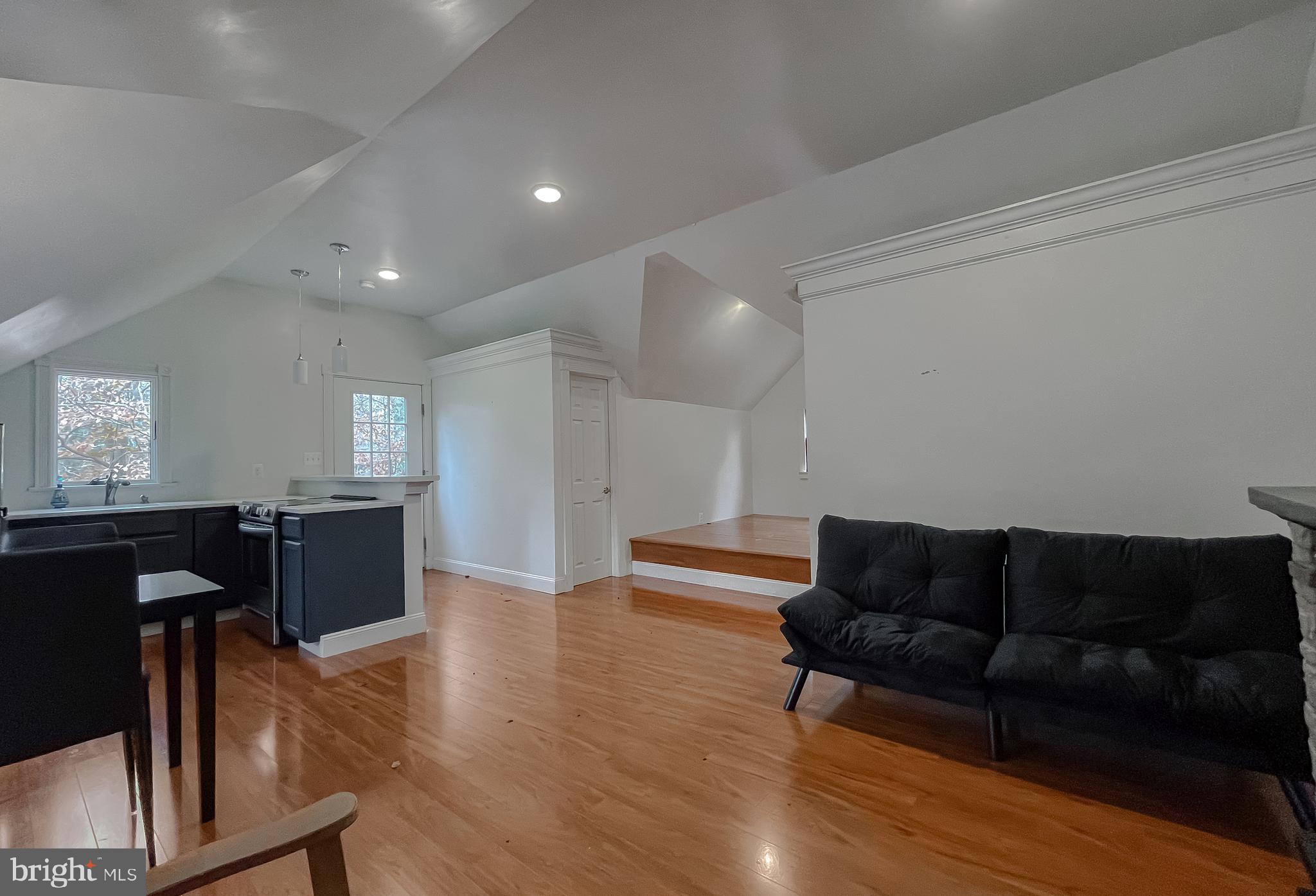 Hollywood, Maryland, 20636, United States, 4 Bedrooms Bedrooms, ,3 BathroomsBathrooms,Residential,For Sale,1995114