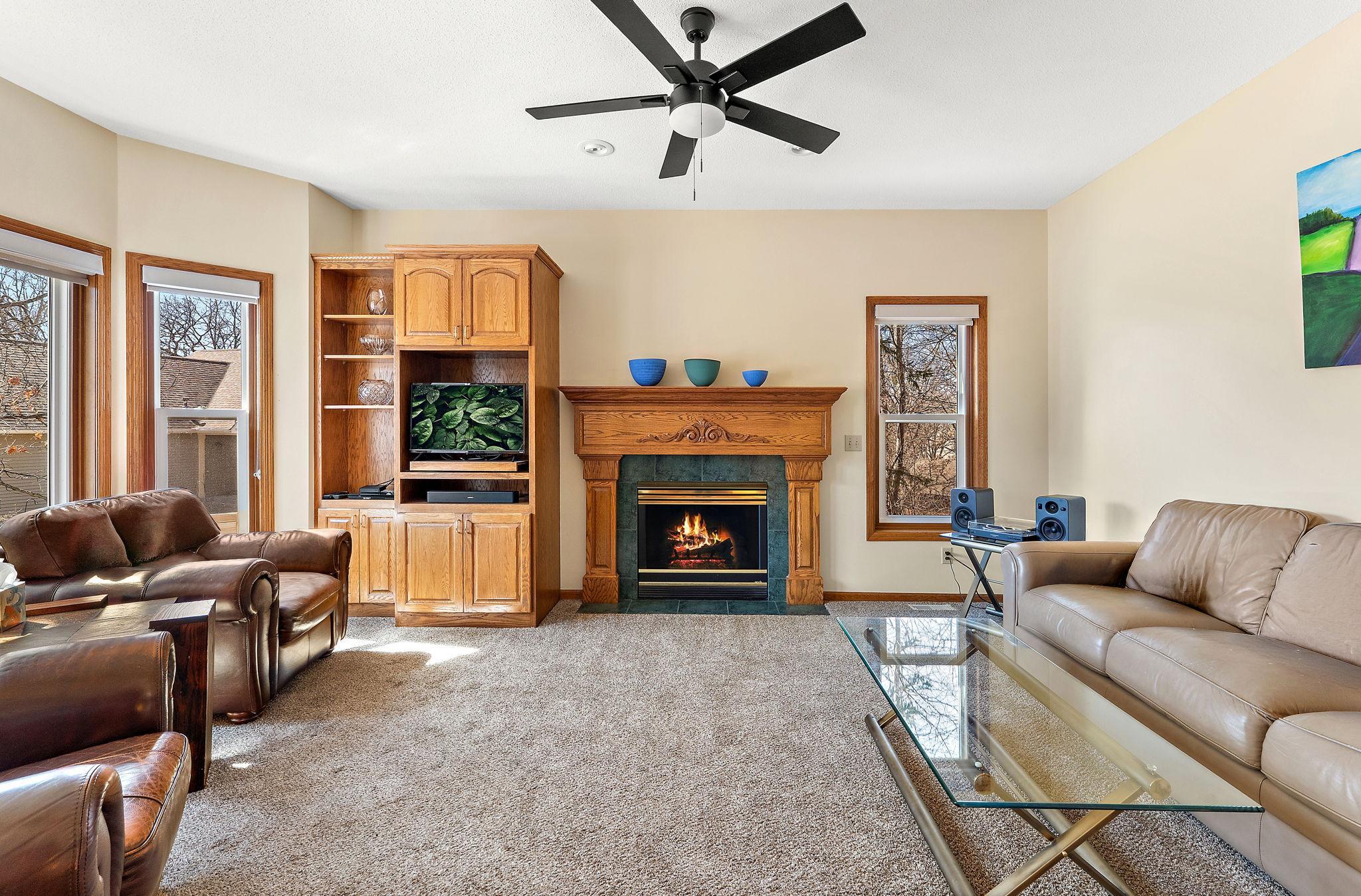 Hudson, Wisconsin, 54016, United States, 4 Bedrooms Bedrooms, ,4 BathroomsBathrooms,Residential,For Sale,2038395