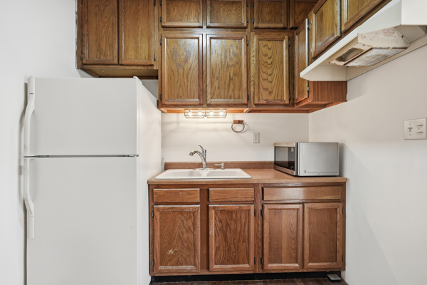 Middlesboro, Kentucky, 40965, United States, 3 Bedrooms Bedrooms, ,2 BathroomsBathrooms,Residential,For Sale,2012565