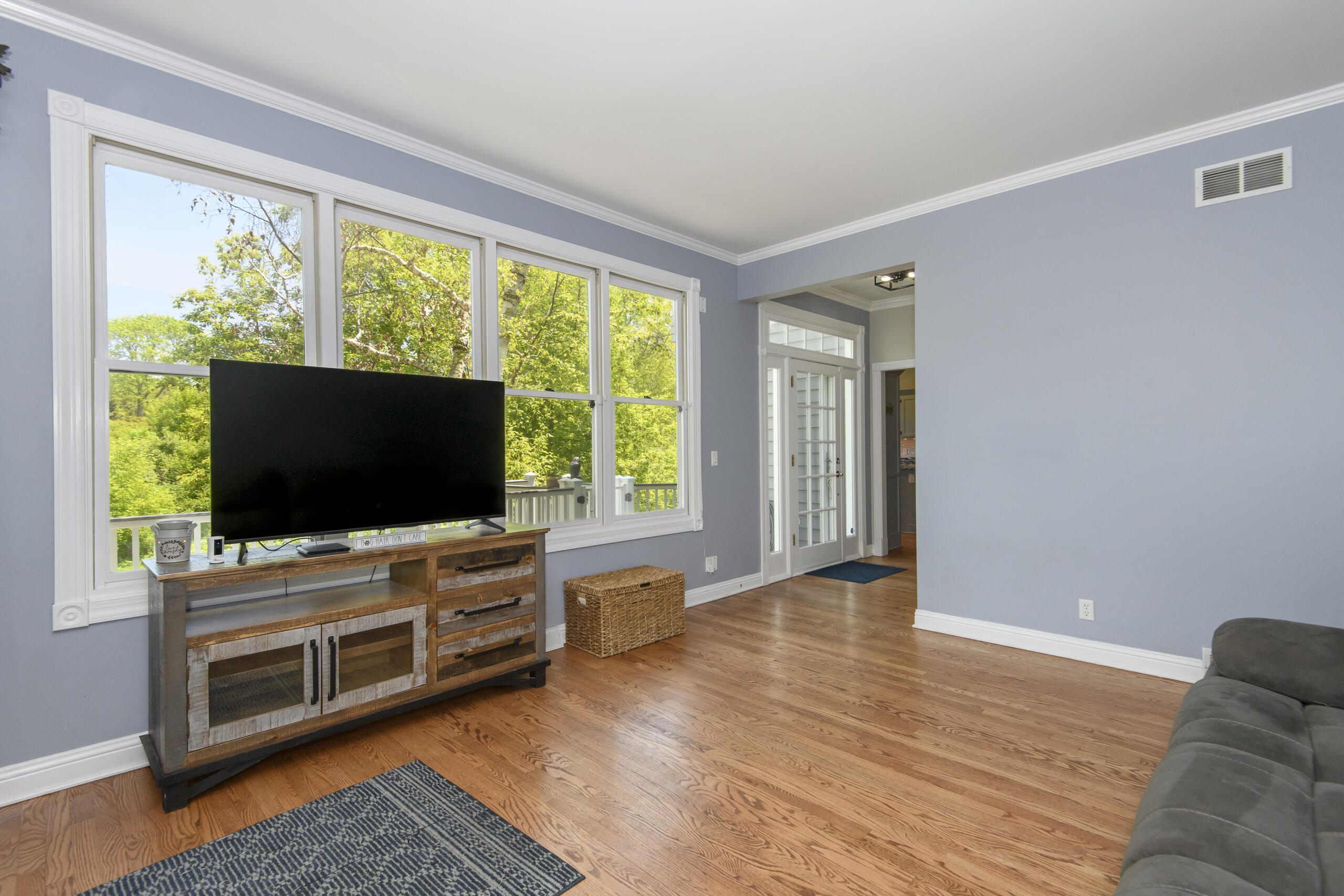 Wind Point, Wisconsin, 53402, United States, 4 Bedrooms Bedrooms, ,3 BathroomsBathrooms,Residential,For Sale,2048507