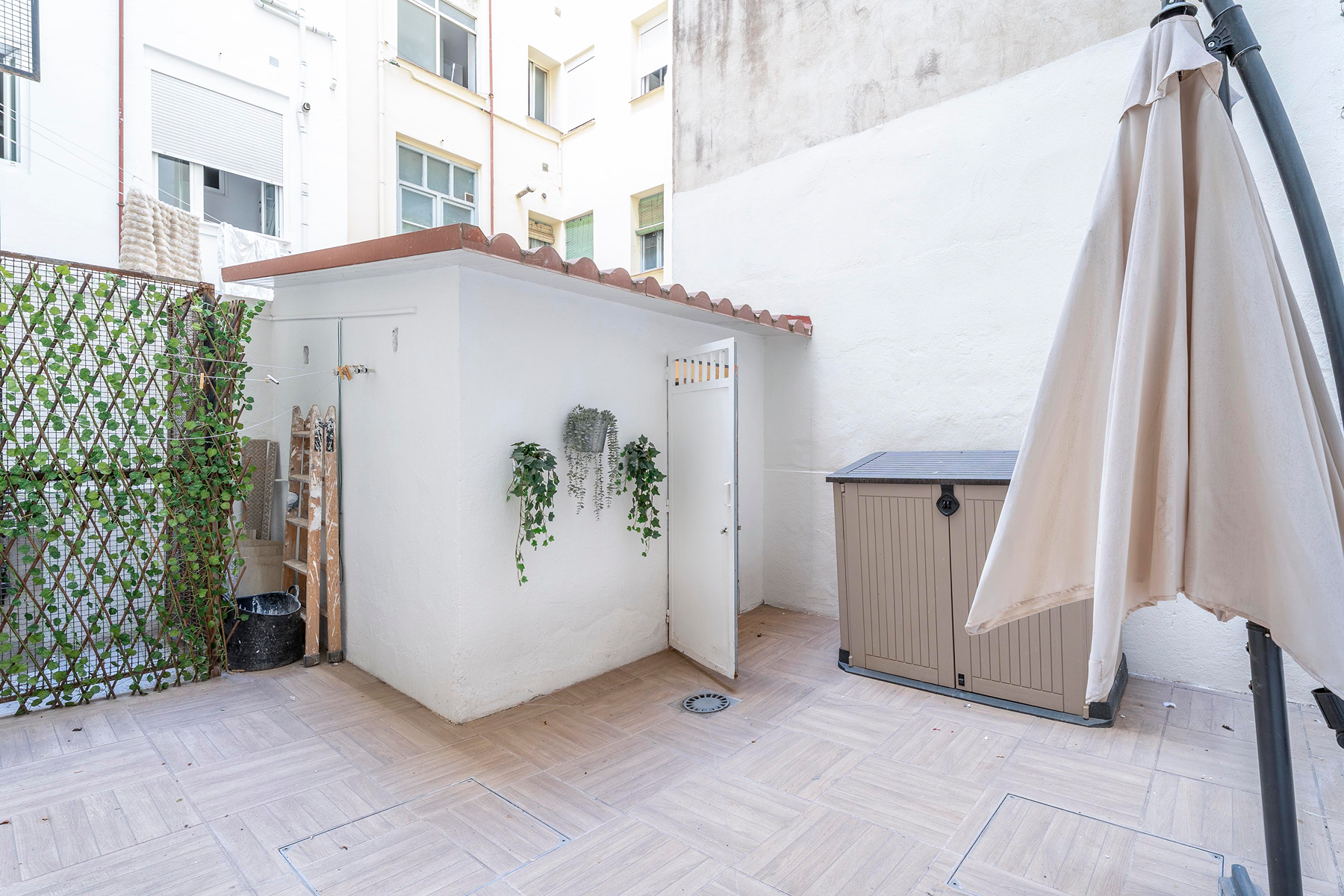  2-Bedroom flat with patio in Alcalde Sainz de Baranda - 物件實景