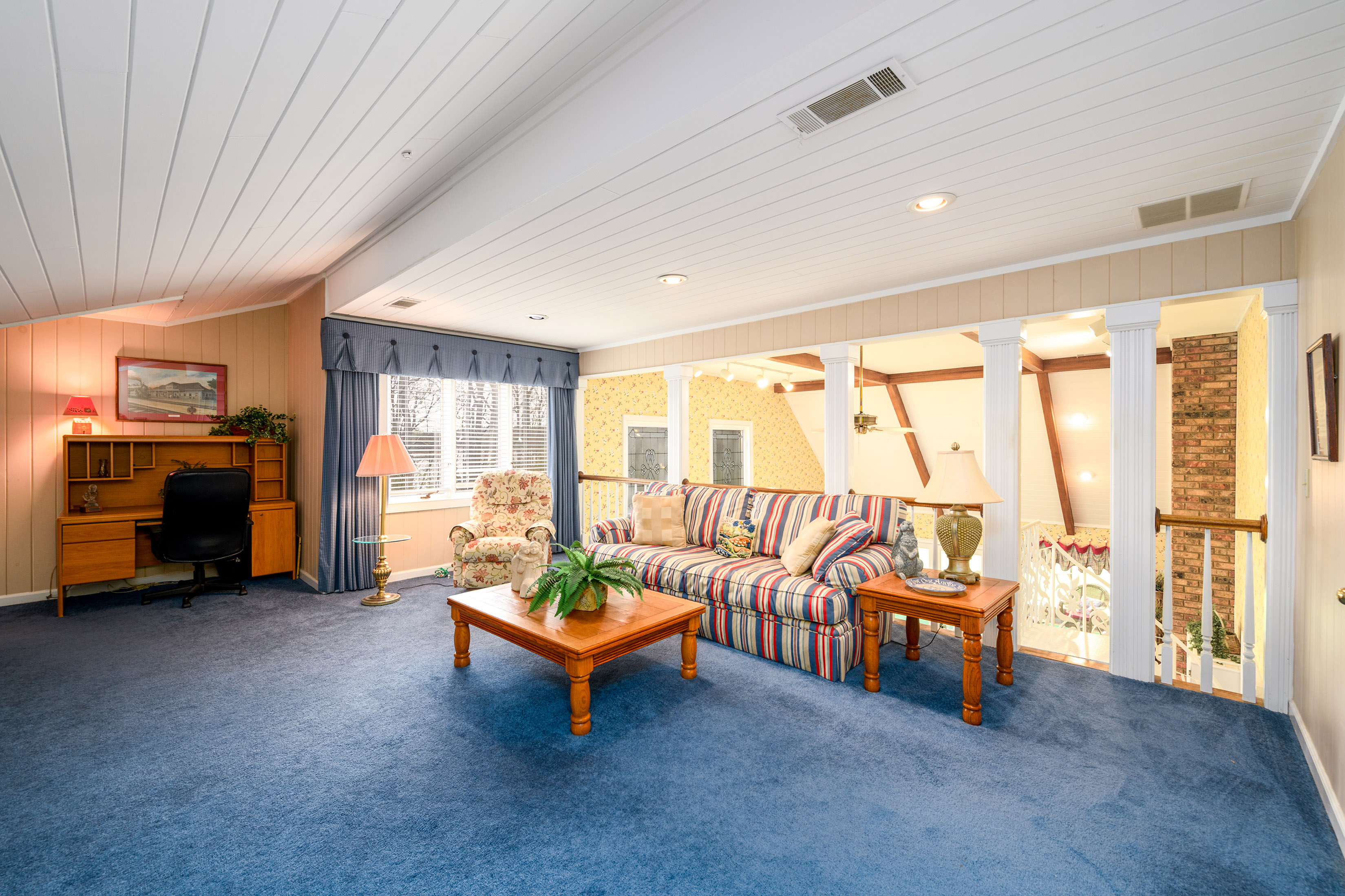  Lakefront Estate with Private Dock, Guest Home and Pool - 物件實景