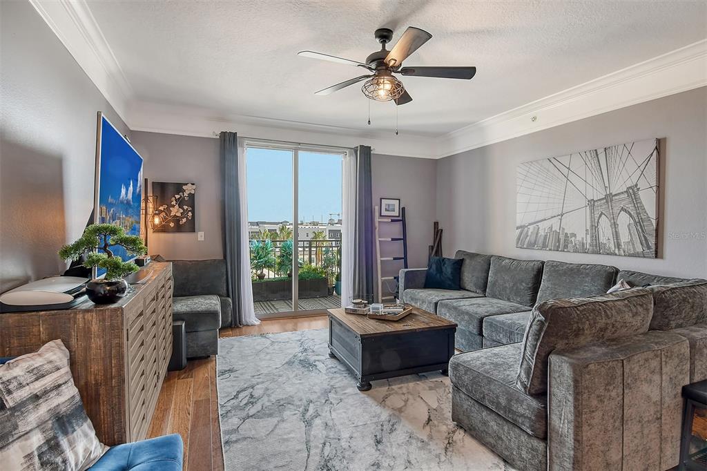 Sarasota, Florida, 34236, United States, 2 Bedrooms Bedrooms, ,2 BathroomsBathrooms,Residential,For Sale,1737963