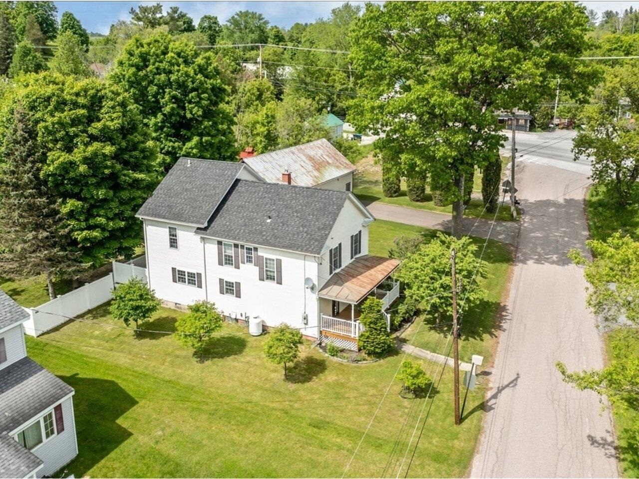 Fairfax, Vermont, 05454, United States, 3 Bedrooms Bedrooms, ,2 BathroomsBathrooms,Residential,For Sale,1846617