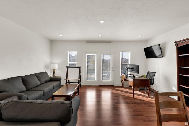 Sandy, Utah, 84094, United States, 4 Bedrooms Bedrooms, ,4 BathroomsBathrooms,Residential,For Sale,2000349