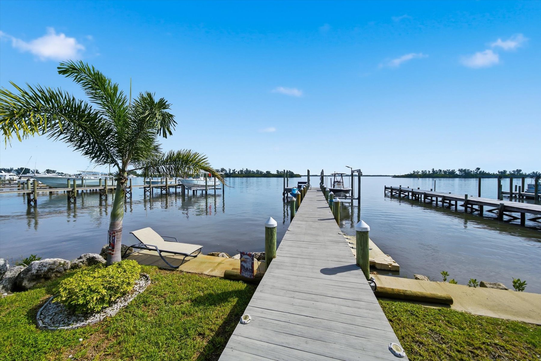  6025 S Highway 1, Grant, FL, 32949 - 物件實景