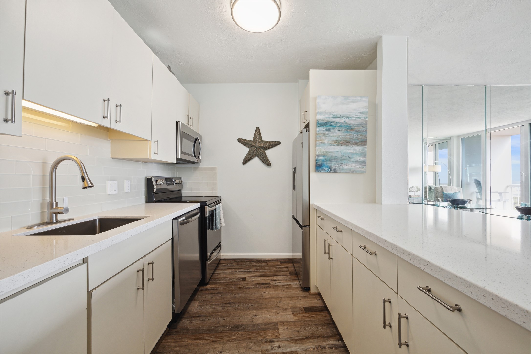  1401 E Beach Drive #509 - 物件實景