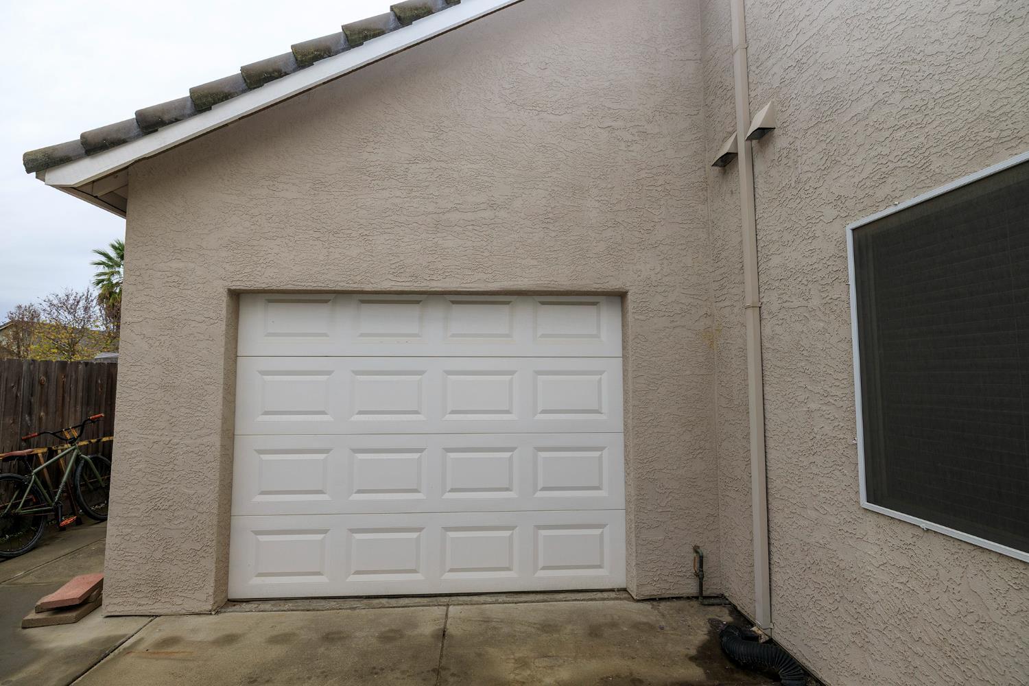 Turlock, California, 95382, United States, 4 Bedrooms Bedrooms, ,2 BathroomsBathrooms,Residential,For Sale,1987416