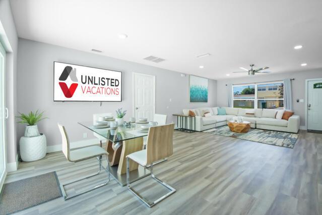 West Palm Beach, Florida, 33407, United States, 4 Bedrooms Bedrooms, ,2 BathroomsBathrooms,Residential,For Sale,1978414