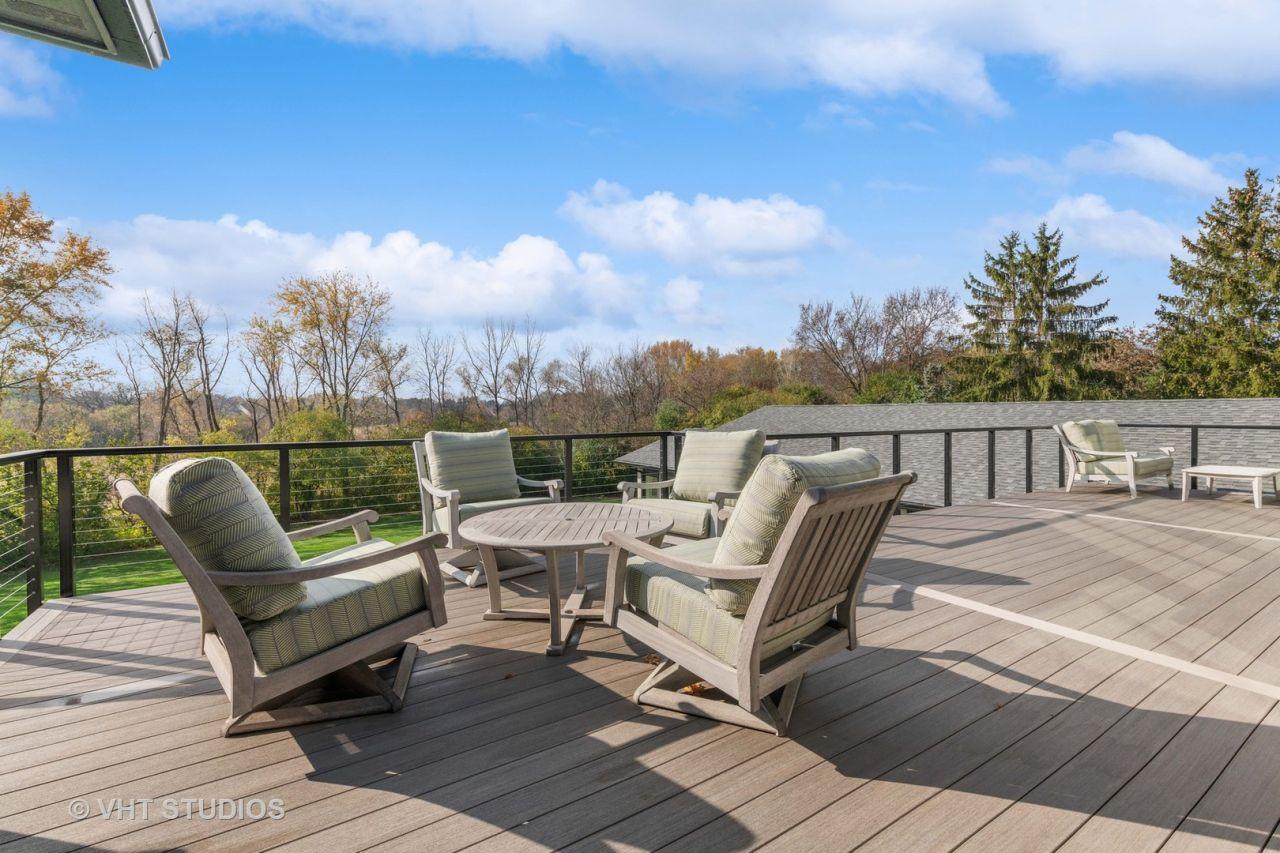 Barrington, Illinois, 60010, United States, 5 Bedrooms Bedrooms, ,5 BathroomsBathrooms,Residential,For Sale,1759208