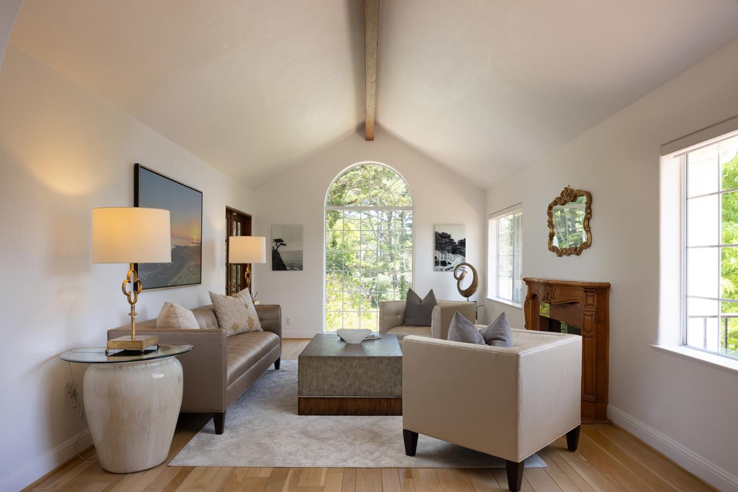 Pebble Beach, California, 93953, United States, 4 Bedrooms Bedrooms, ,5 BathroomsBathrooms,Residential,For Sale,1906000