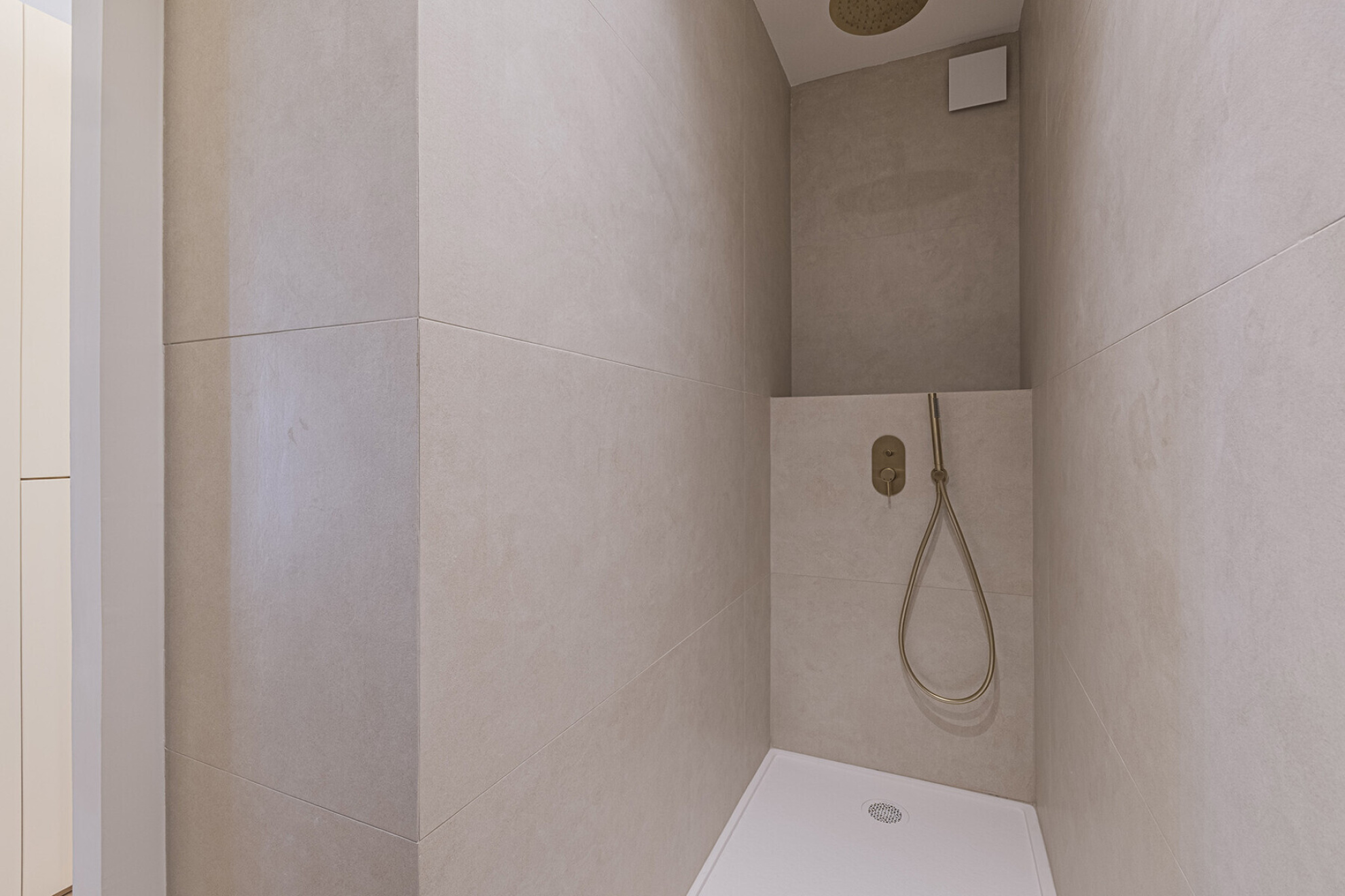  Spacious corner apartment with lots of light in Dreta de lEixample - 物件實景