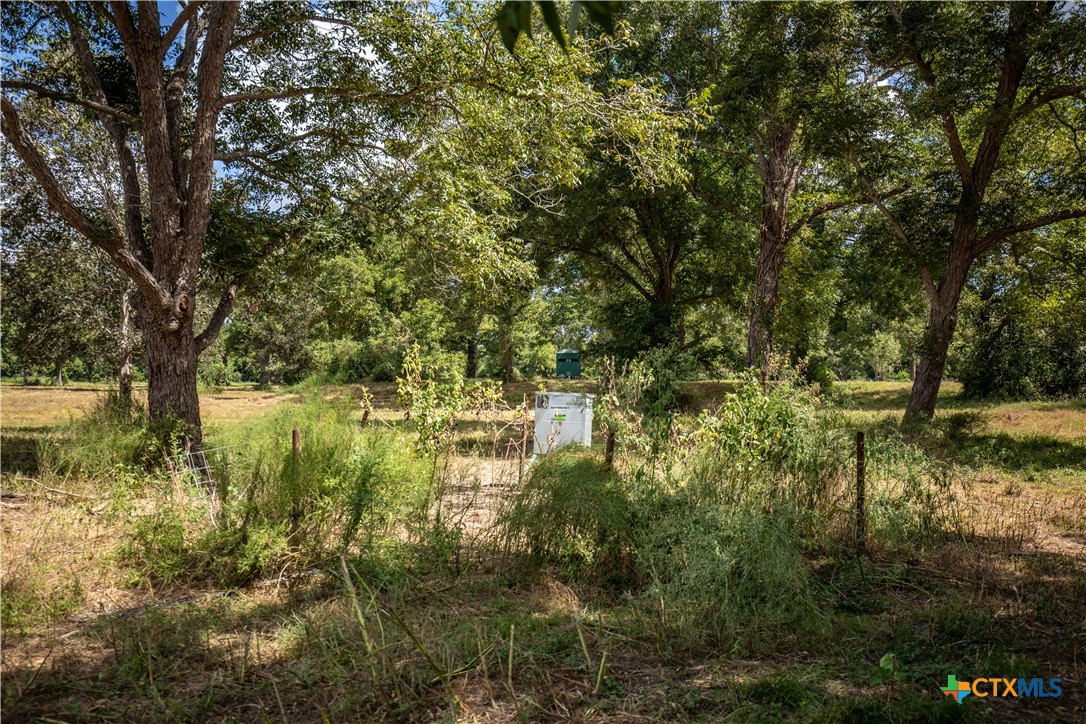 Cuero, Texas, 77954, United States, ,Residential,For Sale,1949163