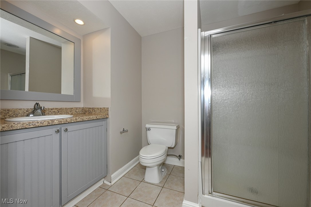 Aurora, Ohio, 44202, United States, 4 Bedrooms Bedrooms, ,4 BathroomsBathrooms,Residential,For Sale,1932632